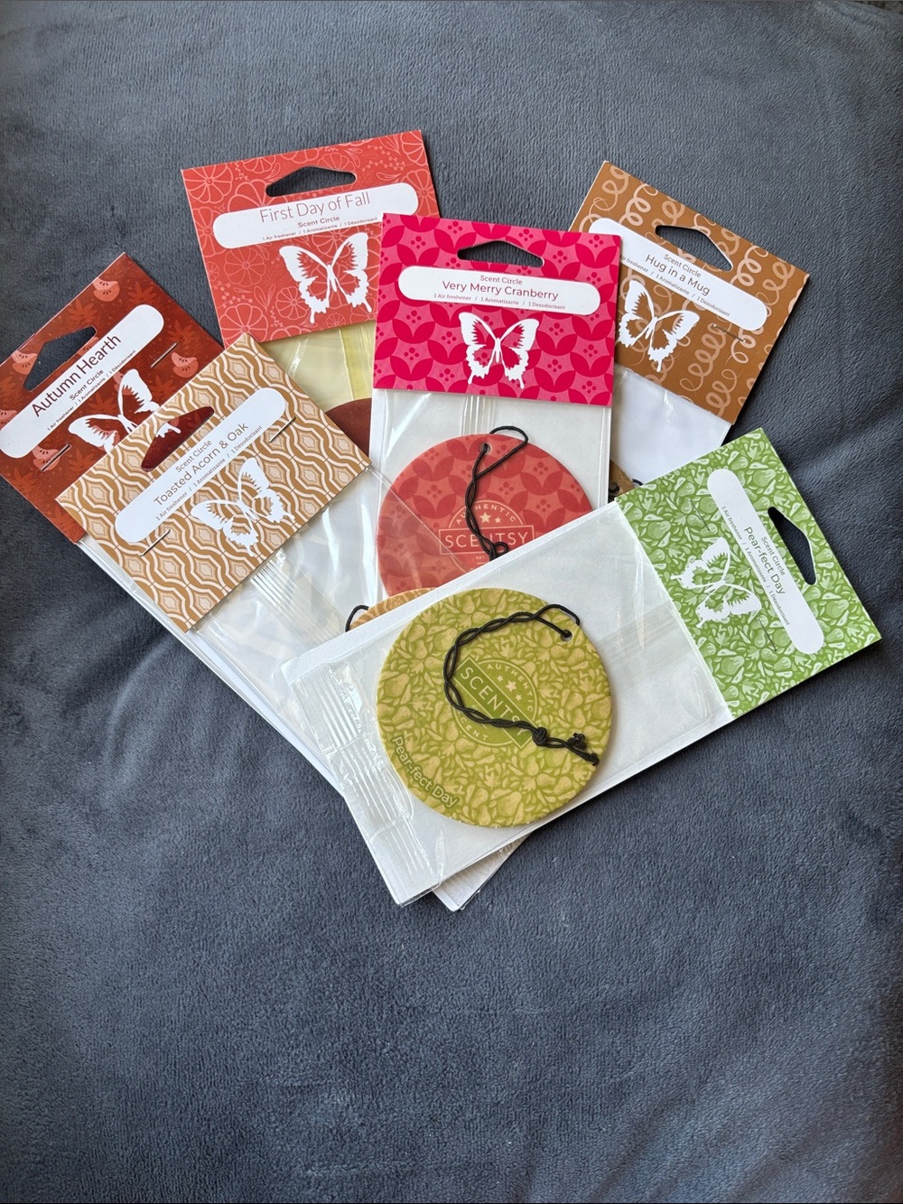 Scentsy Scent Circle Car & Room Air Fresheners - Green & Red